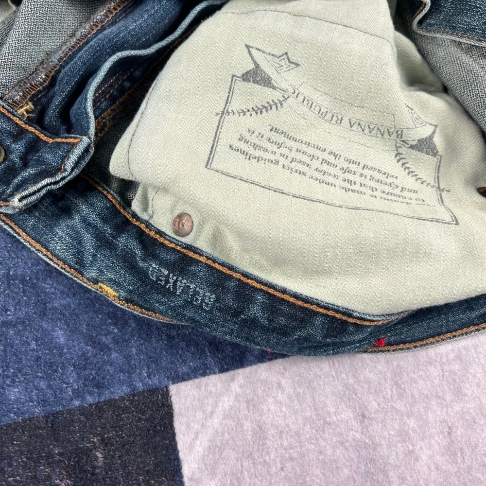Banana Republic keywords y2k